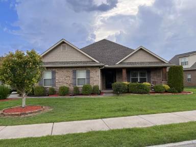 Main picture of 30 Cypress Grove Ln SW