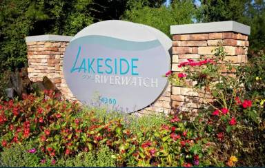 Main picture of Lakeside on Riverwatch