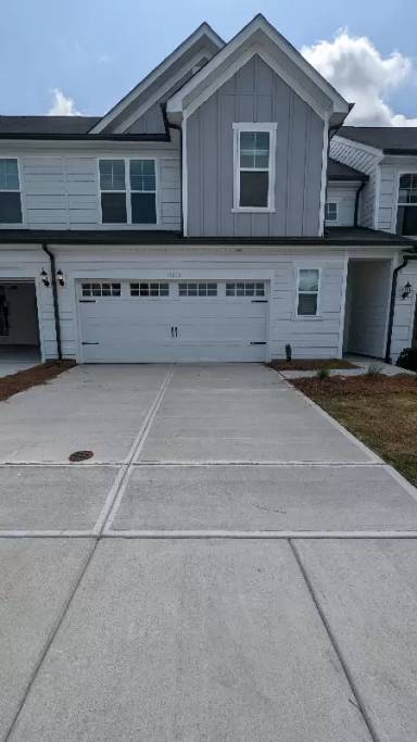 Main picture of 13018 Rover St