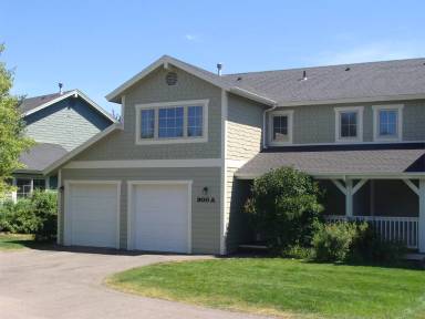 Main picture of 300 Chatfield Ln