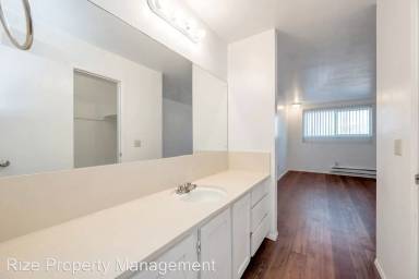 Main picture of River Rock Apartments