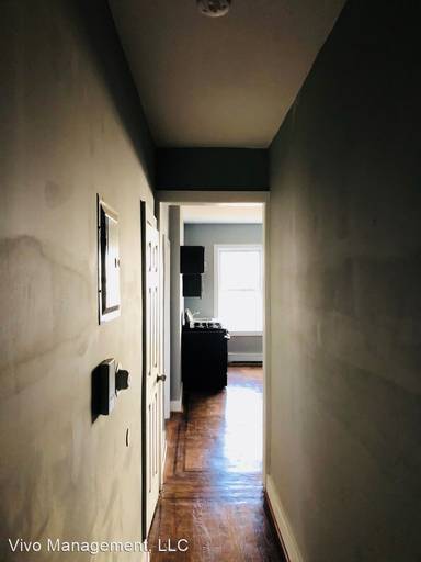 Main picture of 901 Bergen St
