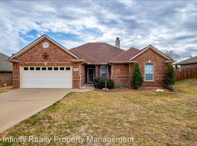 Main picture of 7103 Treaty Oaks Blvd