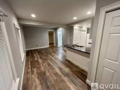 Main picture of 179 South St