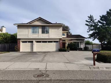 Main picture of 718 London Dr