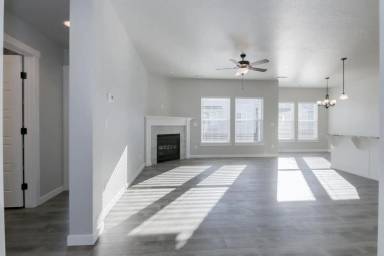 Main picture of 8275 E Stone Valley St