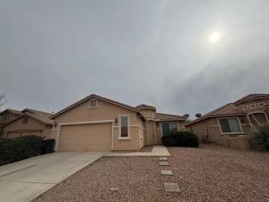 Main picture of 5558 Wilder Dr