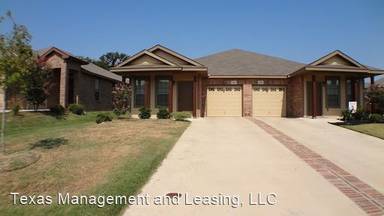 Main picture of 2307 Wood River Pkwy