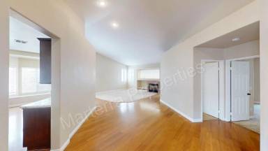 Main picture of 8667 Woodview Dr