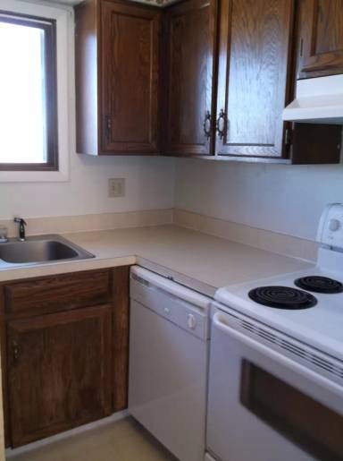 Main picture of 1616 Taft Ave