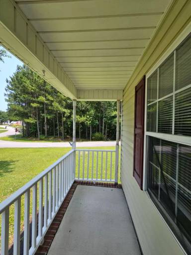 Main picture of 106 Grismill Rd