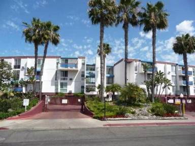 Main picture of Pacific Isle Condominiums