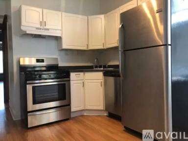 Main picture of 3630 N Racine Ave