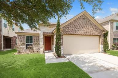 Main picture of 2615 Magnolia Fair Way