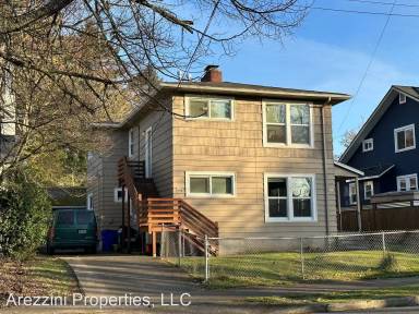 Main picture of 9420 N Buchanan Ave