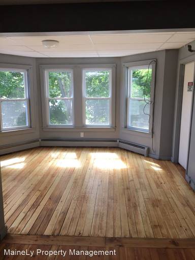 Main picture of 60 Riverside Ave