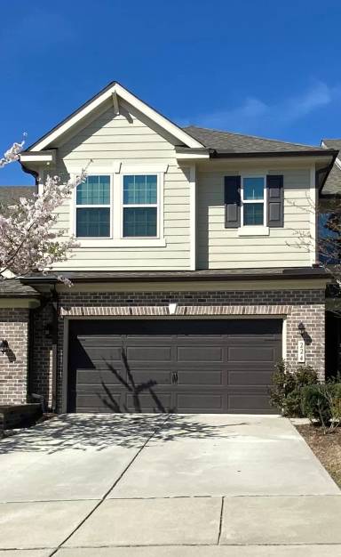 Main picture of 234 Alamosa Pl