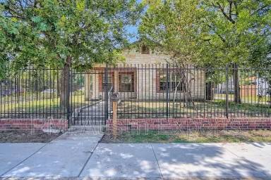 Main picture of 1100 Tillery St