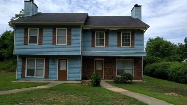 Main picture of 2614 Country Trce SE