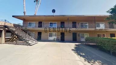 Main picture of 417 N Bush St