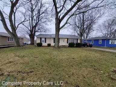 Main picture of 9113 E State Road 28 67