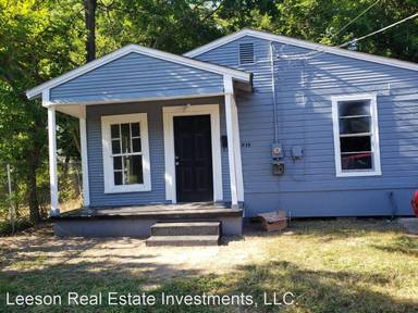 Main picture of 215 W 84th St