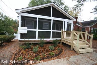 Main picture of 2514 Chapel Hill Rd