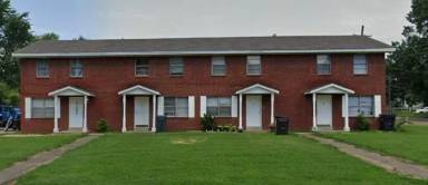 Main picture of 1401 Broadmoor Rd
