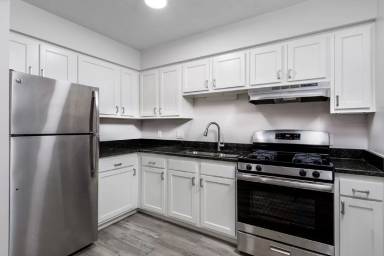 Main picture of 4577 Olentangy River Rd