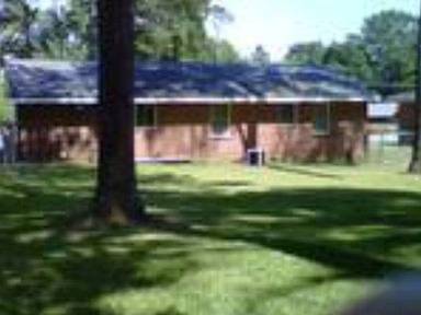 Main picture of 2691 Fernwood Ave