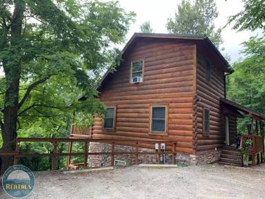 Main picture of 647 Junaluska Rd