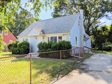 Main picture of 410 Camden Ave