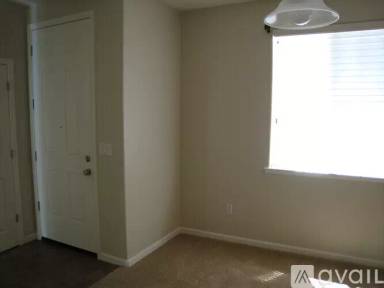 Main picture of 1606 Dante Cir
