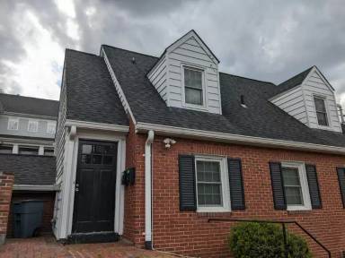 Main picture of 601 Pitt St