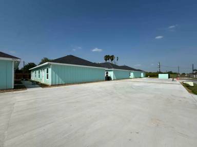 Main picture of 2605 N 21st St