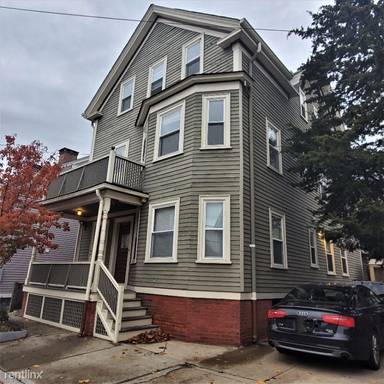 Main picture of 20 Sheldon St