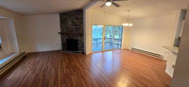 Main picture of 211 Timber Hill Rd