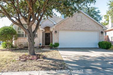 Main picture of 4712 Salmon Run Way