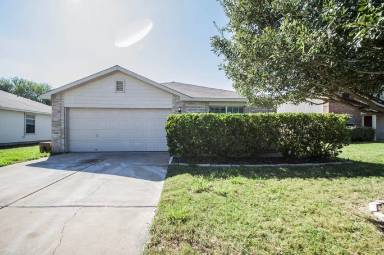 Main picture of 2705 Jason Dr