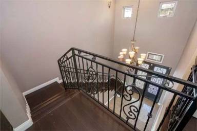 Main picture of 9439 Eucalyptus St