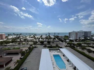 Main picture of 2650 Gulf Shore Blvd N