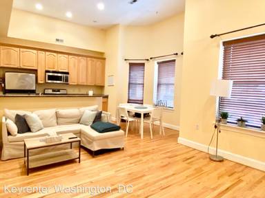 Main picture of 1417 Chapin St NW