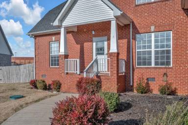 Main picture of 204 Merrywood Ct