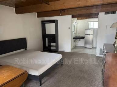 Main picture of 340 6th St