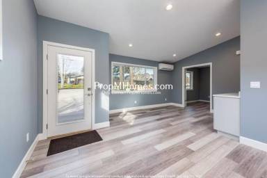 Main picture of 19048 Pease Rd