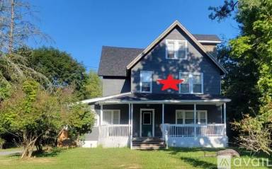 Main picture of 70 Champlin Ave