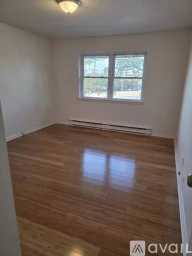 Main picture of 205 Bergen Tpke
