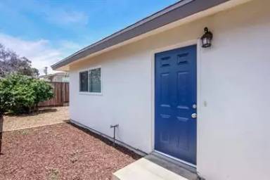 Main picture of 3564 Ivy St