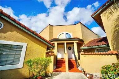 Main picture of 8807 W Sunrise Blvd