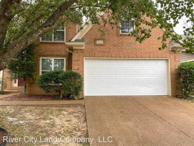 Main picture of 7349 Appling Ridge Dr